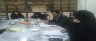 جلسه سرپرست های شبانه روزی با سرکار خانم دکتر عطایی 93/2/10