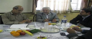 جلسه با حضور آقایان دکتر تاجیک و نعیمی در پردیس مورخ93/2/21