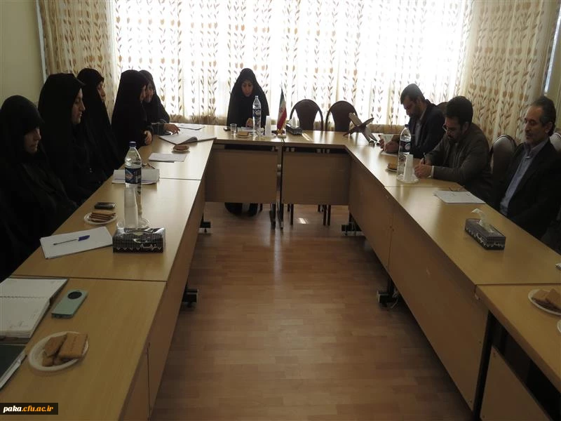 جلسه شورای اداری پردیس برگزار گردید. 2