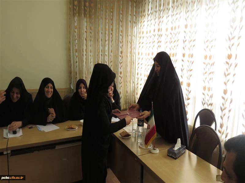 جلسه شورای اداری پردیس برگزار گردید. 5