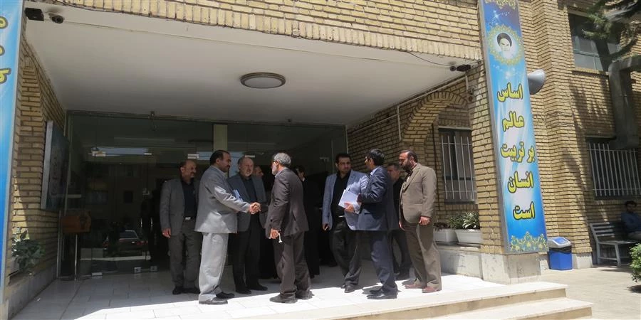 با حضور استاندار استان البرز در پردیس امیرکبیر کرج برگزار شد:
جلسه هیأت امنای پردیس های دانشگاه فرهنگیان در استان البرز
 9