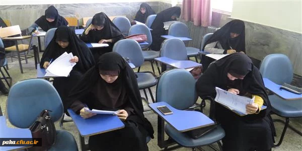 مرحله کتبی بیست و ششمین مسابقات  قرآن و عترت برگزار گردید. 2