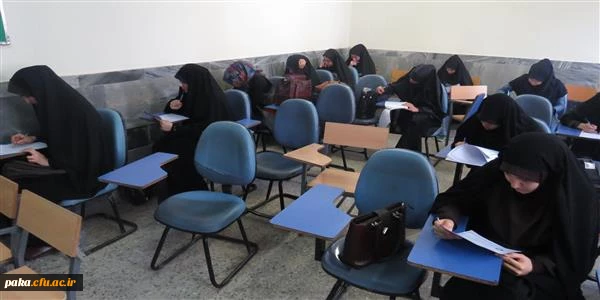 مرحله کتبی بیست و ششمین مسابقات  قرآن و عترت برگزار گردید. 3