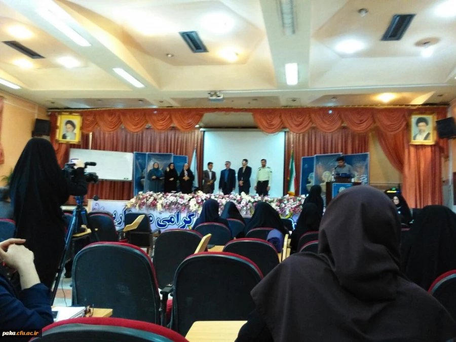 کسب رتبه برتر در زمینه مشاور در بین کل پردیس های دانشگاه فرهنگیان 3