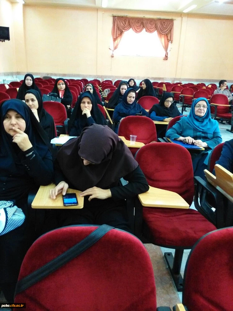 کسب رتبه برتر در زمینه مشاور در بین کل پردیس های دانشگاه فرهنگیان 5