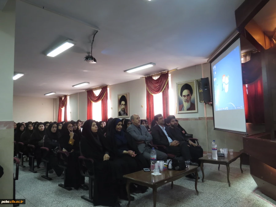 جلسه توجیهی دانشجو معلمان ورودی 96-11395 گردیس امیرکبیر البرز 5