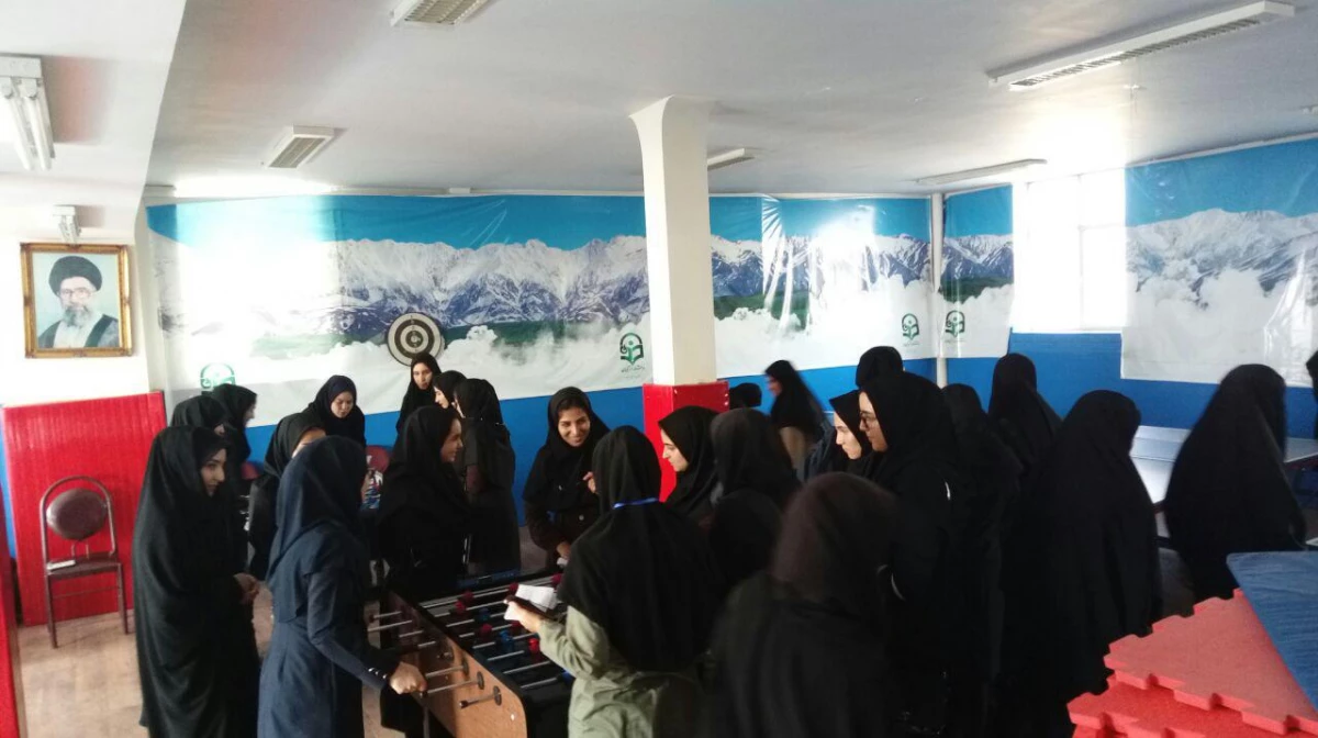 مسابقه فوتبال دستی 3