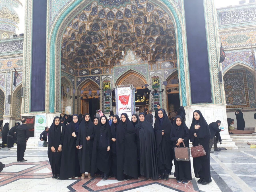 حضور دانشجومعلمان  پردیس امیرکبیرالبرز  
در روز اربعین / امام زاده طاهر کرج 4