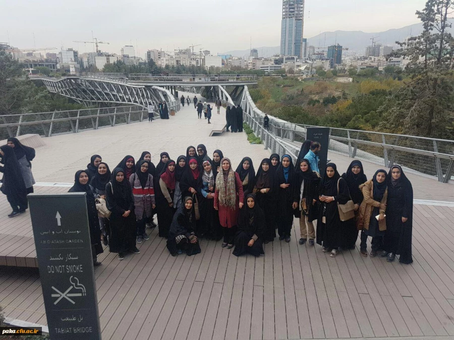 بازدید دانشجویان جغرافیا از آسمان نما 2