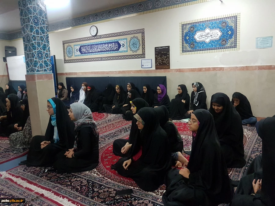 نشست صمیمی با دانشجویان خوابگاه 6