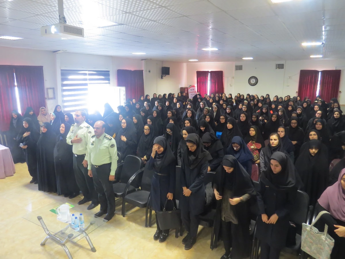 نشست رئیس پلیس آگاهی استان البرز با دانشجومعلمان 2