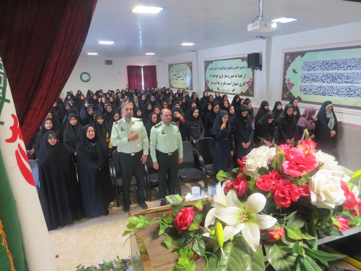 نشست رئیس پلیس آگاهی استان البرز با دانشجومعلمان 3