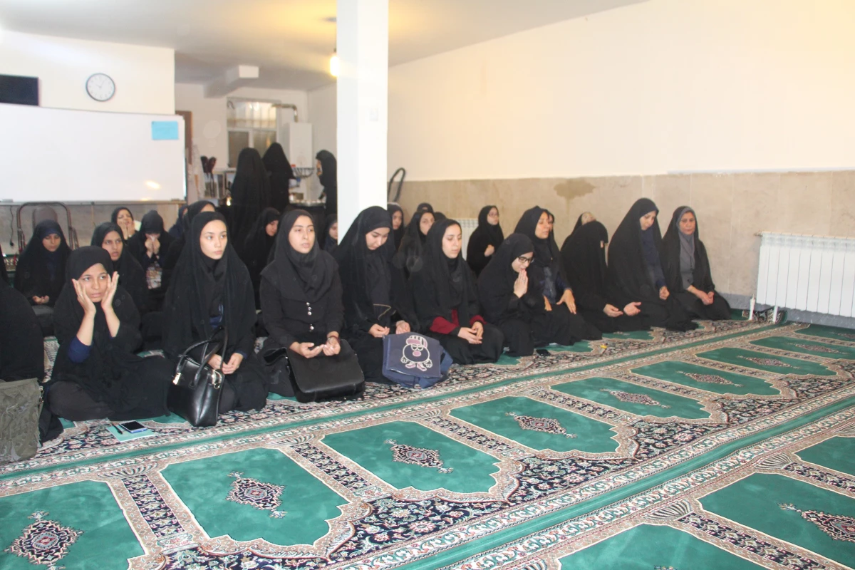 مراسم قرائت زیارت عاشورا 3