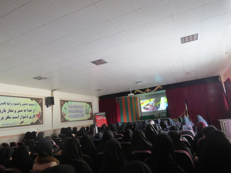 برگزاری همایش سوگواره ادبیات عاشورایی واژه های تشنه  5