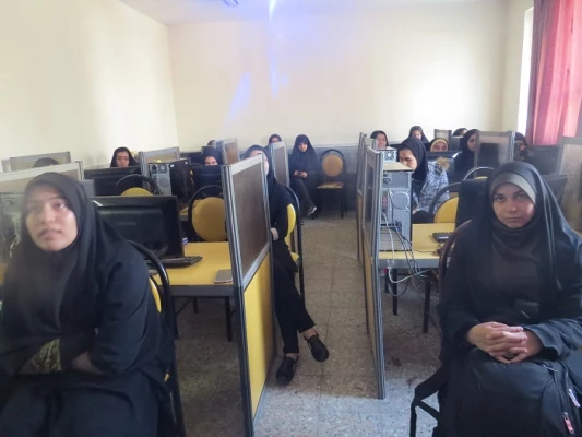 کارگاه آموزشی آشنایی با شبکه اجتماعی یادگیری معلمان (شمیم) 2