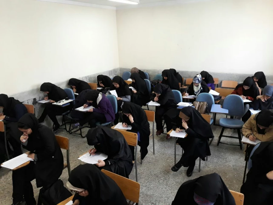 اهدای جوایز مسابقه کتابخوانی  3