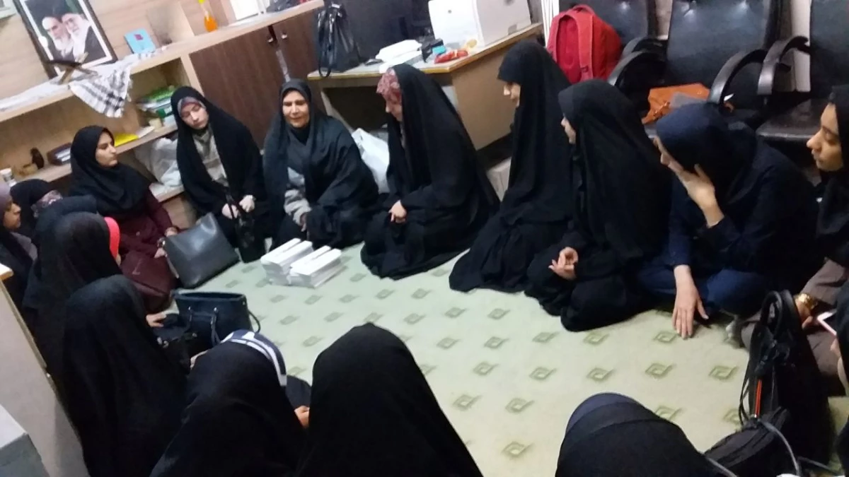 اهدای جوایز دانشجو معلمان بسیجی راهیان نور 2