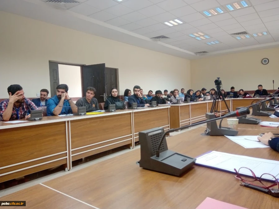 شرکت دانشجو معلم خانم ظریفه برخورداری در یازدهمین نشست سالانه دبیران کانون های فرهنگی دانشگاه های سراسر کشور 2