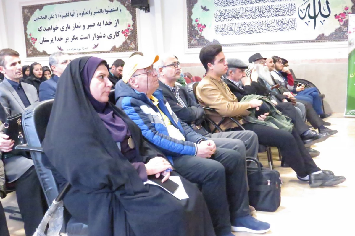 رونمایی از کتاب هفتاد داستان در یک بوستان 3