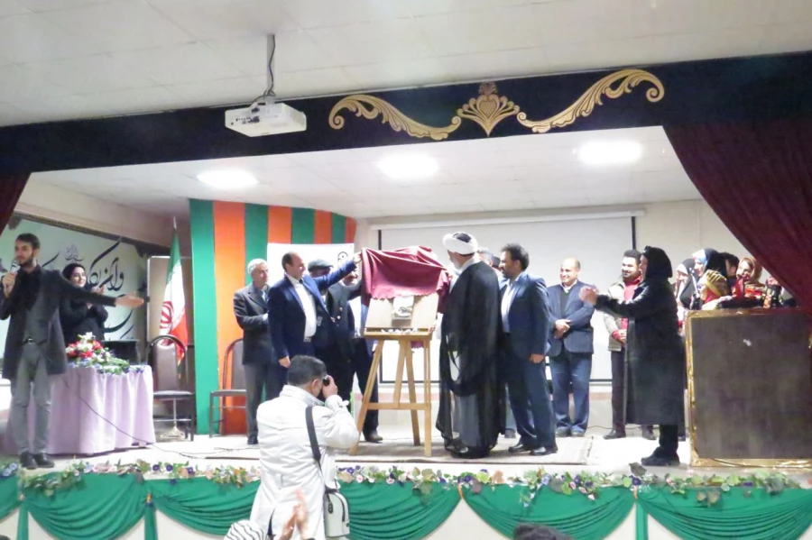 رونمایی از کتاب هفتاد داستان در یک بوستان 5