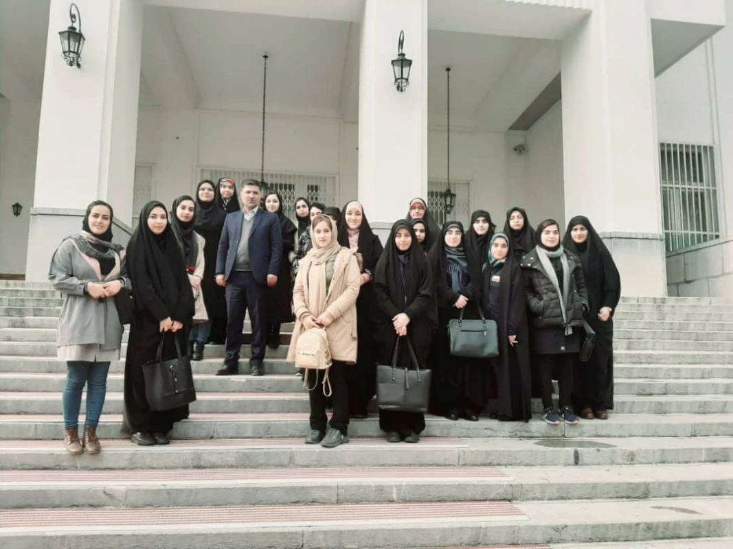 بازدید از جماران و کاخ سعد اباد 3