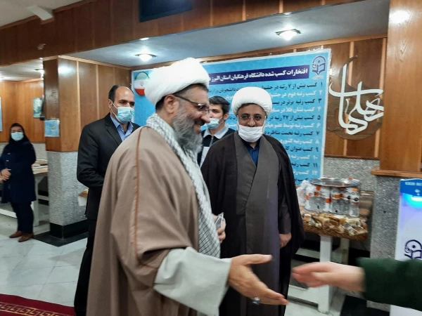 اولین قرارگاه جهاد تبیین دانشجو معلّمان دانشگاه فرهنگیان استان البرز 4