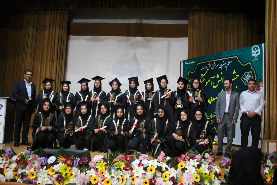 جشن دانش آموختگی دانشجومعلمان ورودی 97
 2